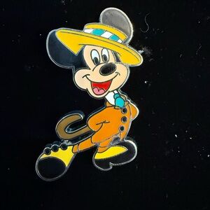 Disney Parks Dapper Dan Mickey Mouse Trading Pin